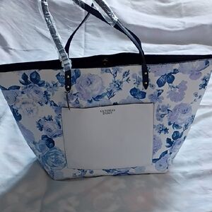 NWT- Victoria's Secret White and Blue Floral Tote